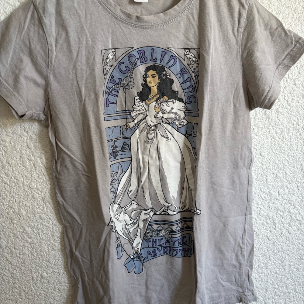 Gray David Bowie’s Labyrinth Graphic T-Shirt with Fantasy Design